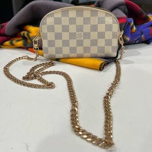 Louis Vuitton Damier Azur Pouch